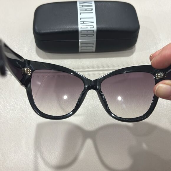 Karl Lagerfeld Sunglasses KL 994S - Picture 6 of 7